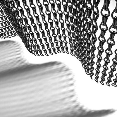 24 मिमी चेन डिस्टेंस एल्यूमीनियम चेन फ्लाई स्क्रीन कीटनाशकों की सुरक्षा के लिए आसान स्थापना और अच्छी वेंटिलेशन के साथ