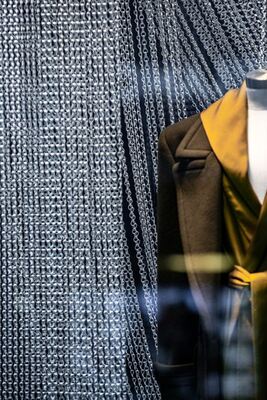 24 मिमी चेन डिस्टेंस एल्यूमीनियम चेन फ्लाई स्क्रीन कीटनाशकों की सुरक्षा के लिए आसान स्थापना और अच्छी वेंटिलेशन के साथ